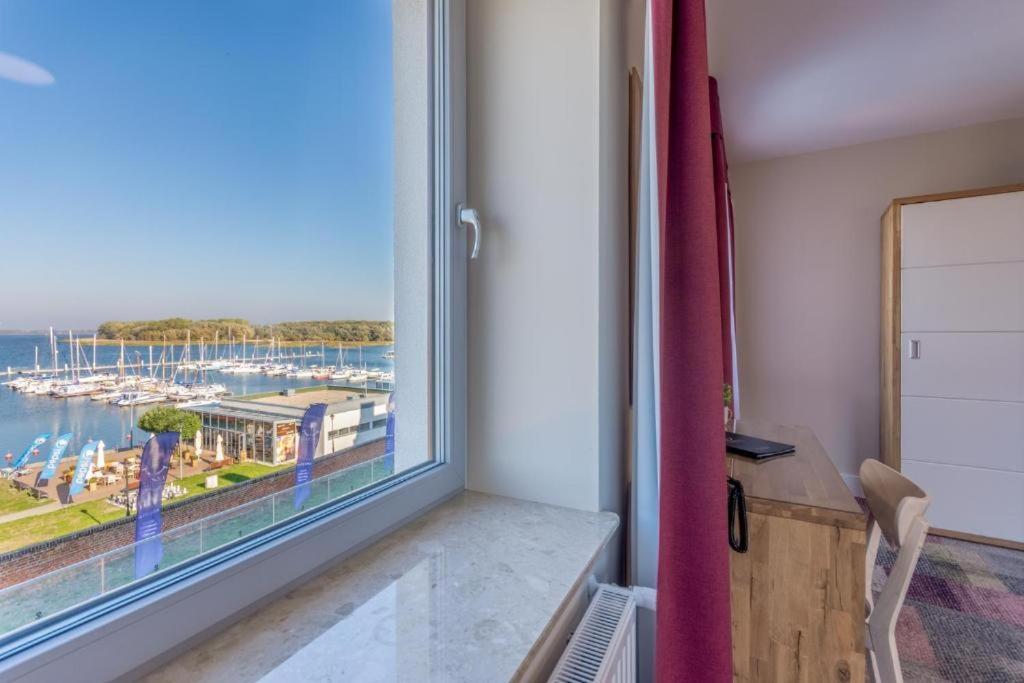 Marina Pallatium Kamien Pomorski Esterno foto